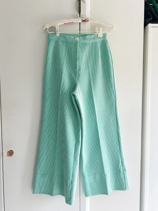 Vintage green & white stripe pant set - Picture 2 of 6